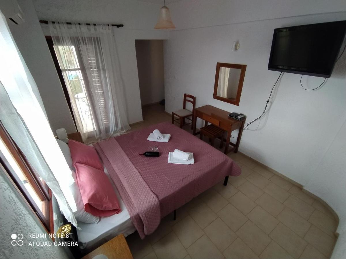 Galini Apartments 아클리아 외부 사진