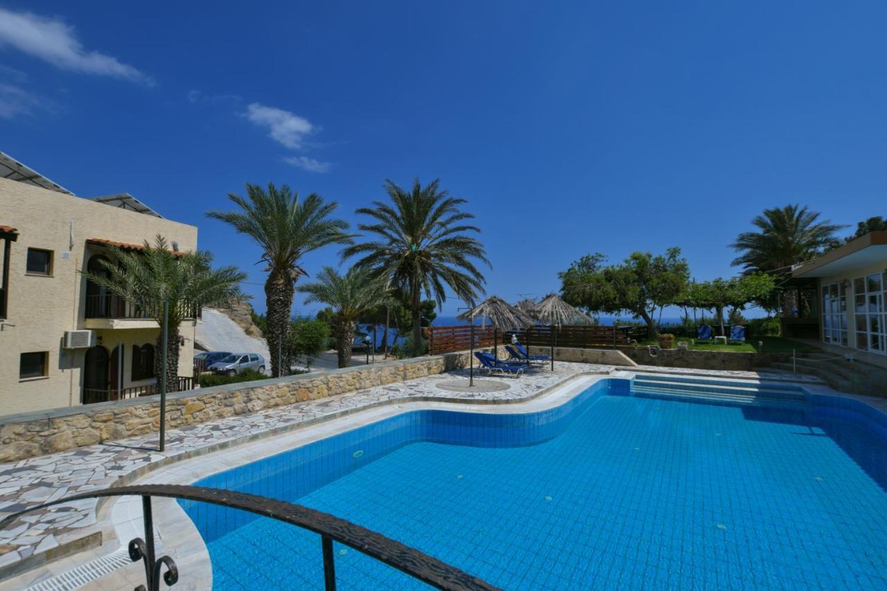 Galini Apartments 아클리아 외부 사진