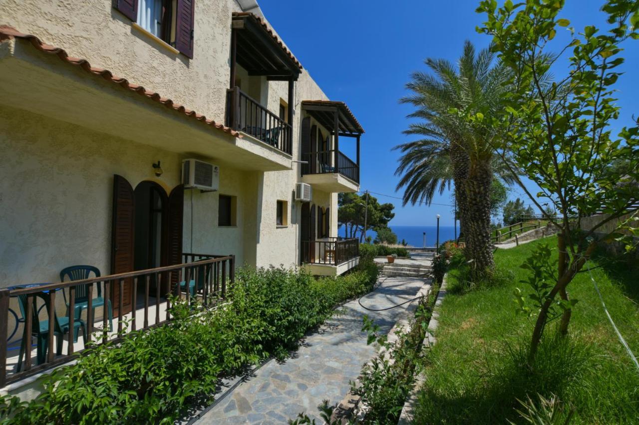 Galini Apartments 아클리아 외부 사진