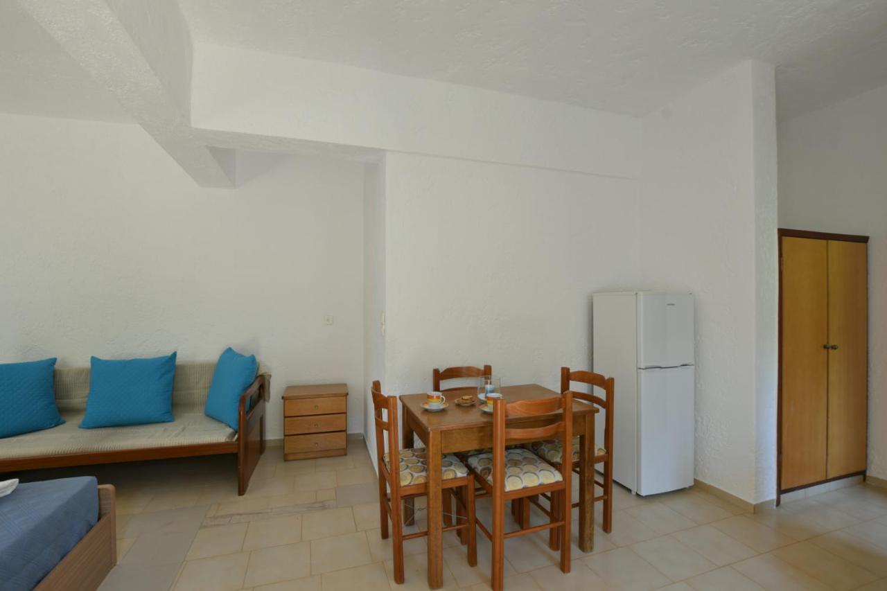 Galini Apartments 아클리아 외부 사진