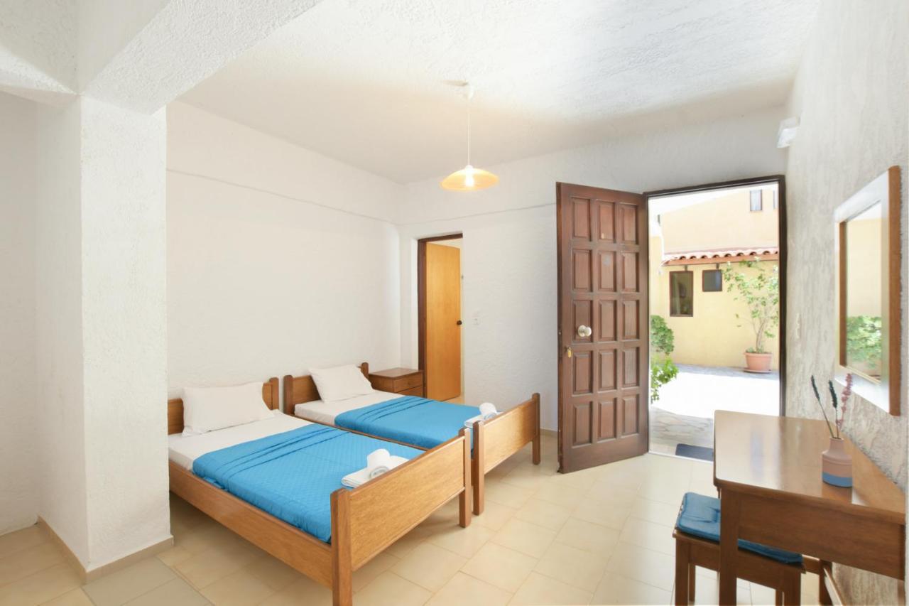 Galini Apartments 아클리아 외부 사진
