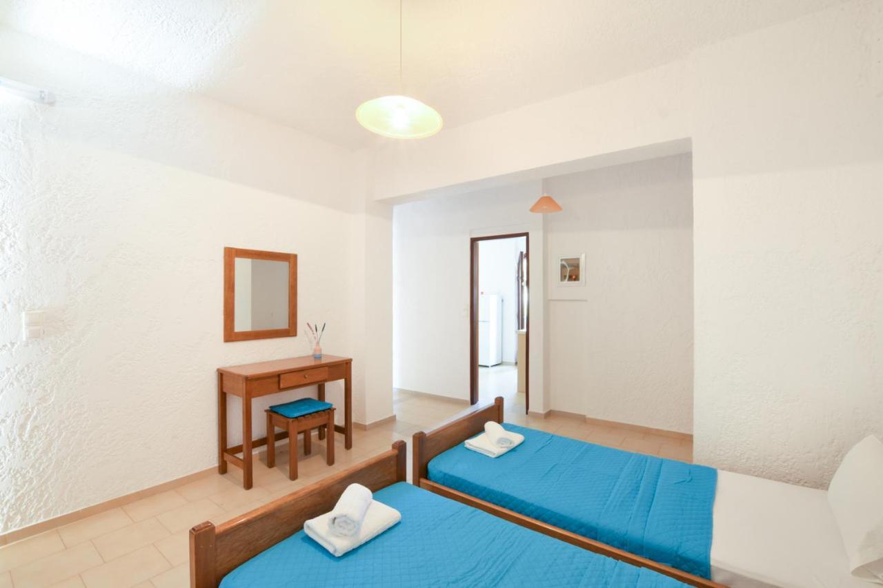 Galini Apartments 아클리아 외부 사진