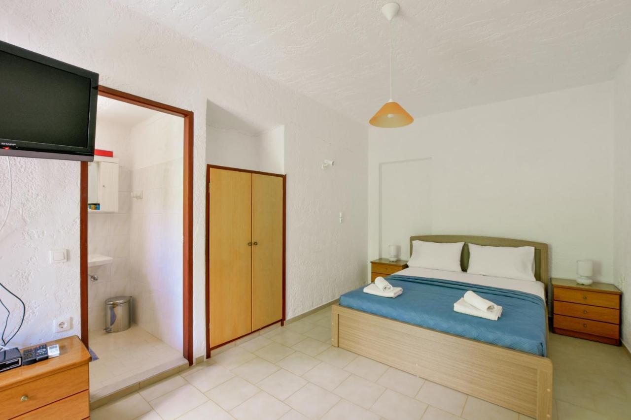 Galini Apartments 아클리아 외부 사진